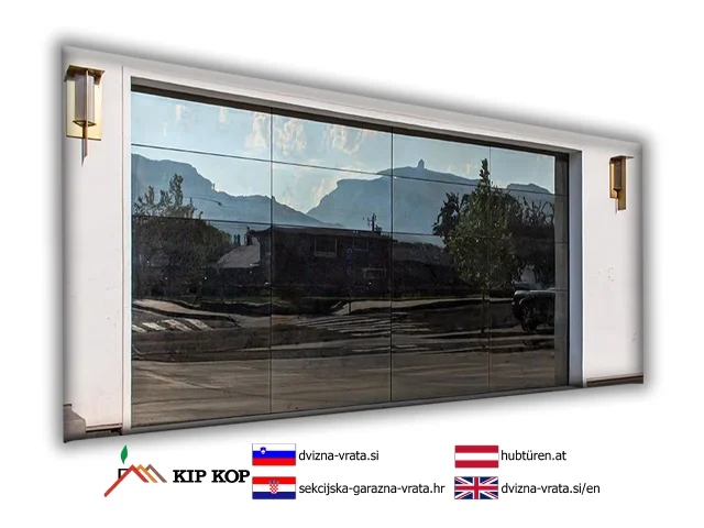 STAKLENA SEKCIJSKA PODIZNA VRATA